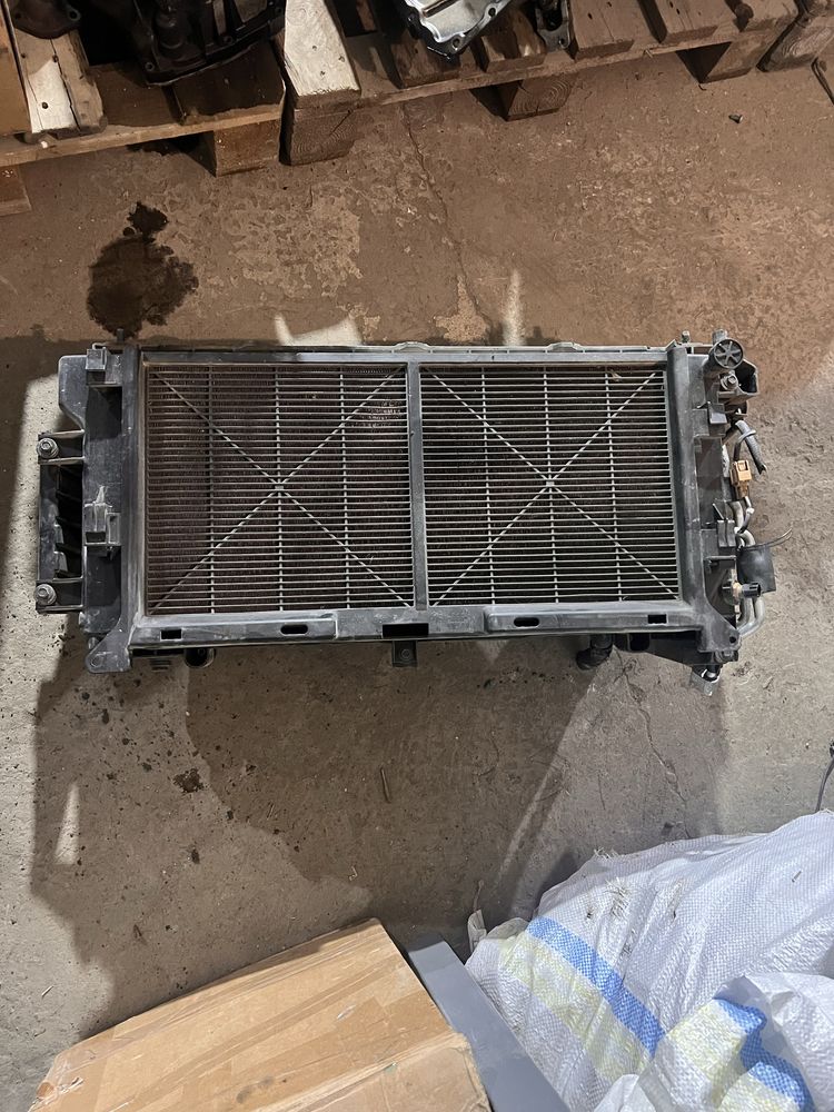 Радиатор диффузор ниссан лиф диффузор nissan leaf 13-