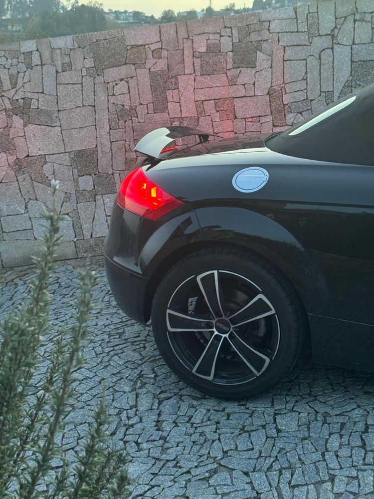 Audi TT Roadster 2.0 TFSI