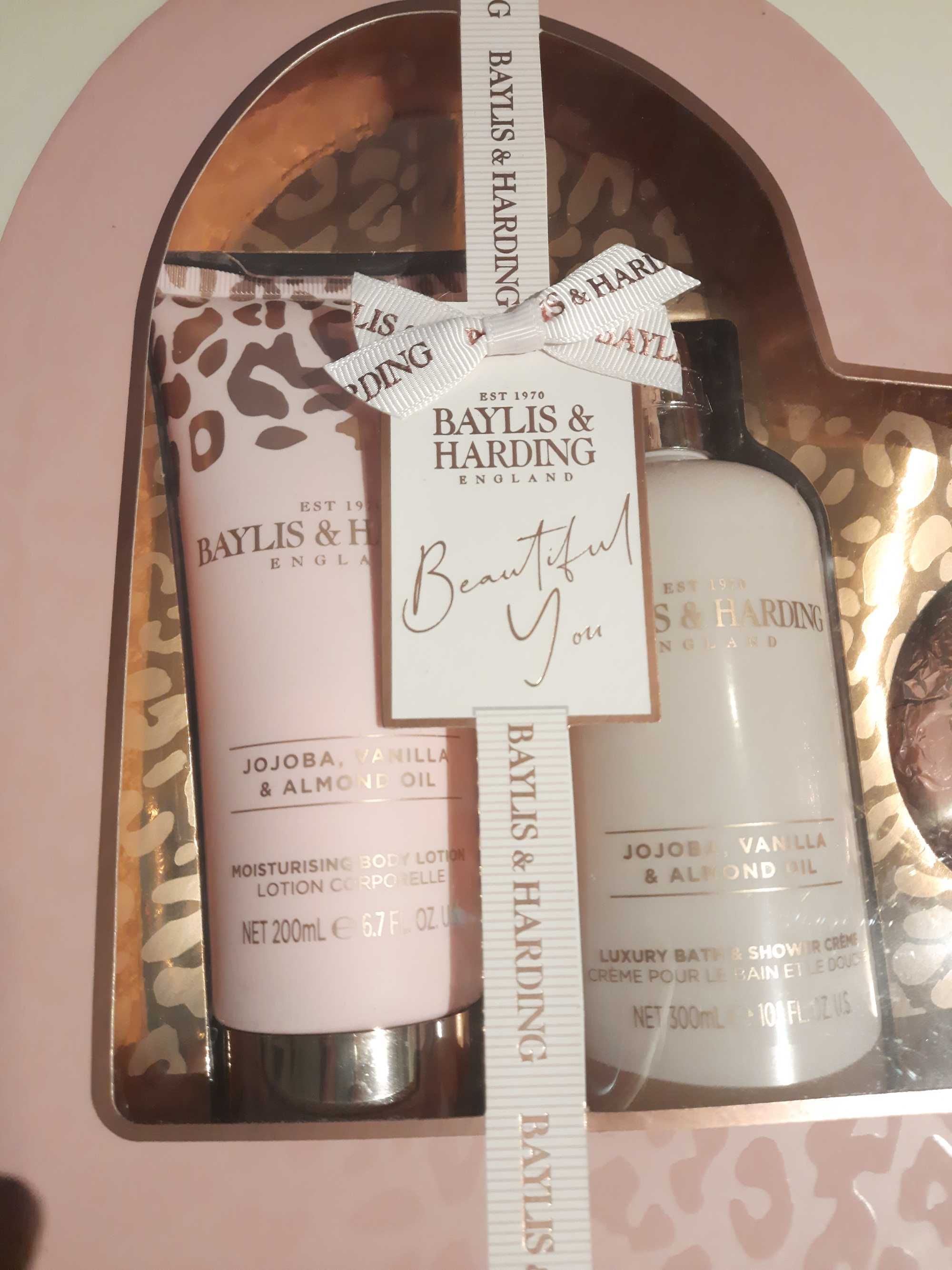 Набір Baylis & Harding jojoba, vanilla, аlmond oil