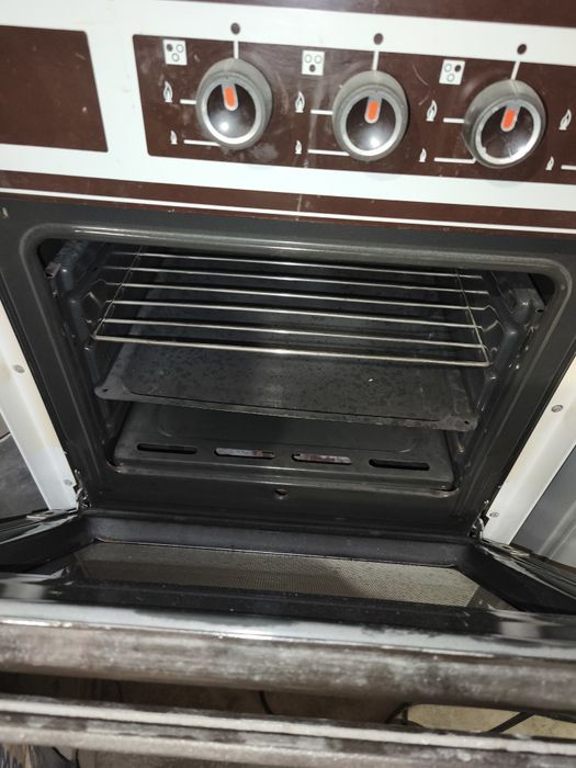 Fogão a gás 3 queimadores marca PE