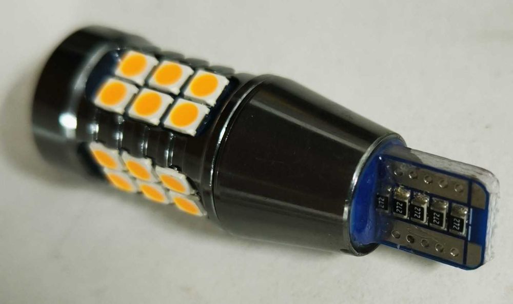 Lâmpada Led 12v T15 16W Amarelo