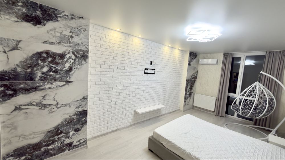 Можна з тваринами. 1 к. в елітному ЖК «Лісопарковий», панорамний вид.