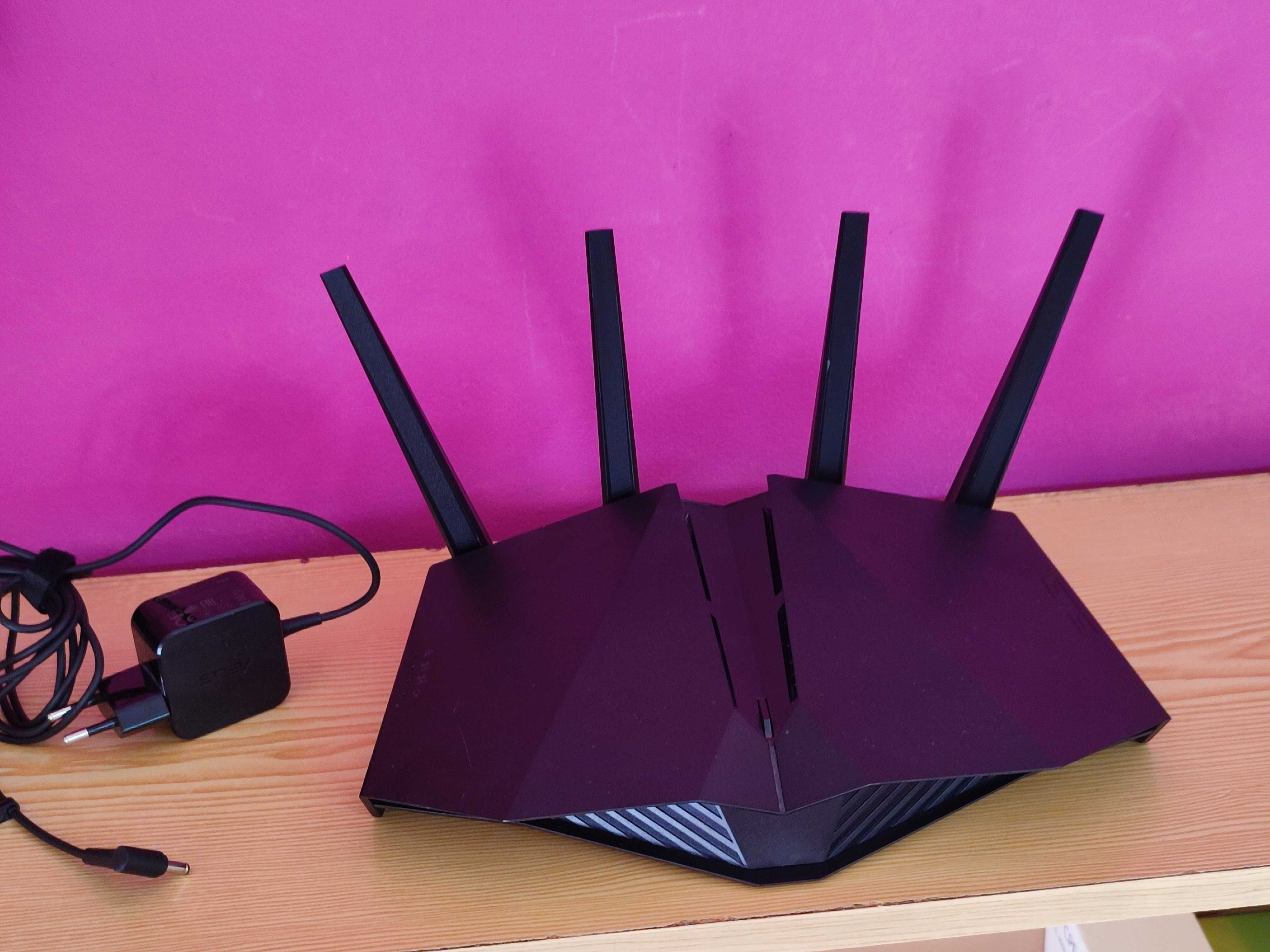 ASUS RT-AX82U AX5400 router Mesh