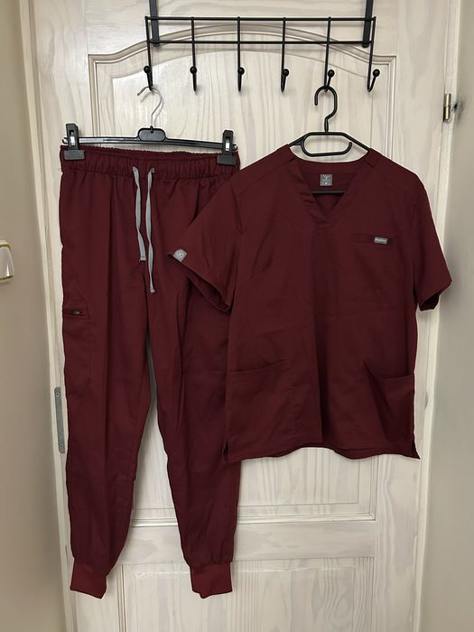 Komplet medyczny Scrubs burgundowy M NiaaHin