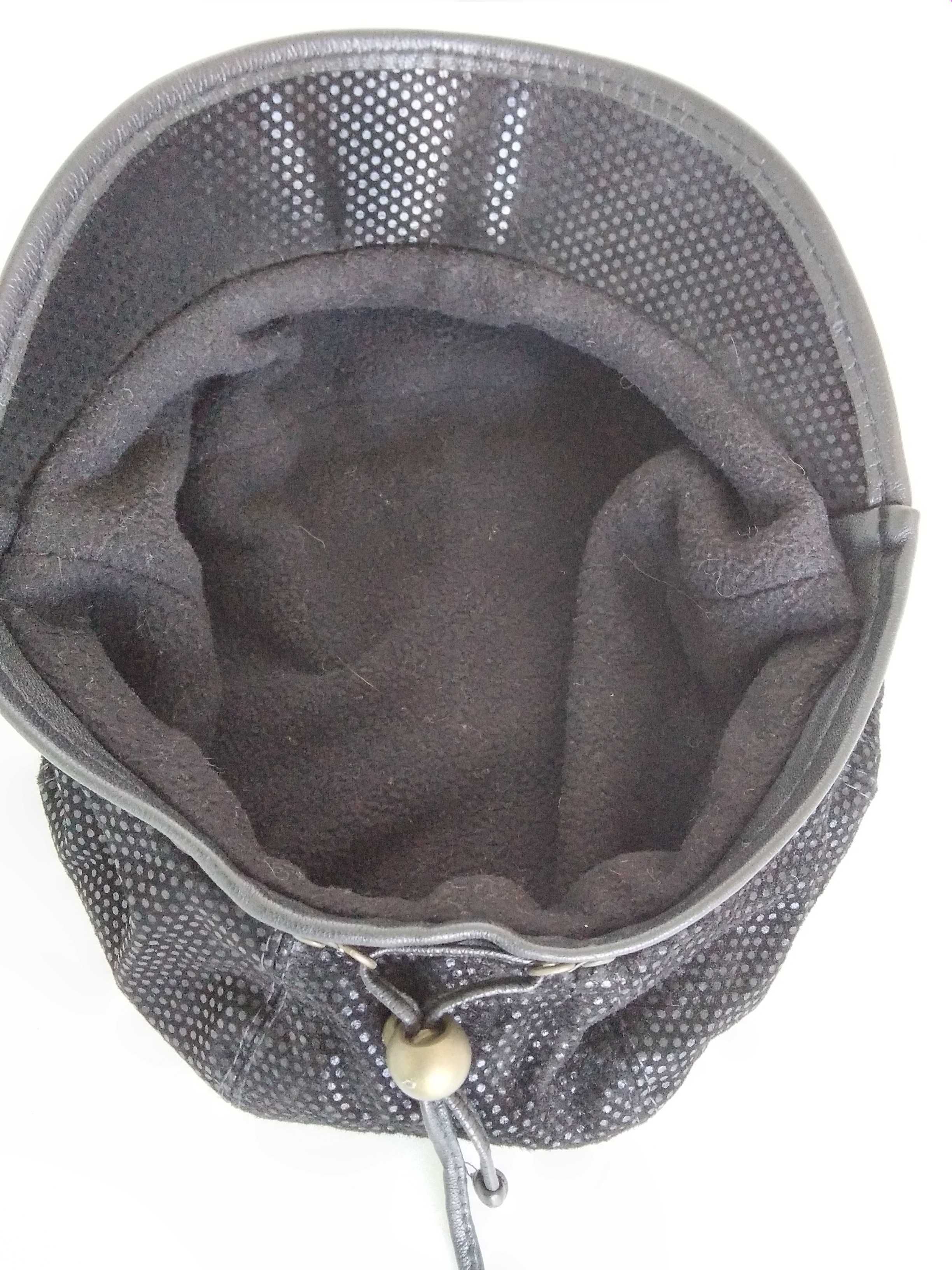 Шапка с козырьком, кепка, замша,  350 грн.