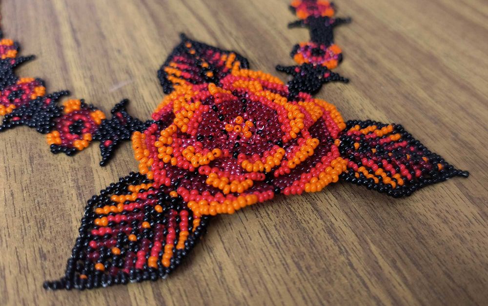 Авторське намисто з бісеру, ручна робота бабусі