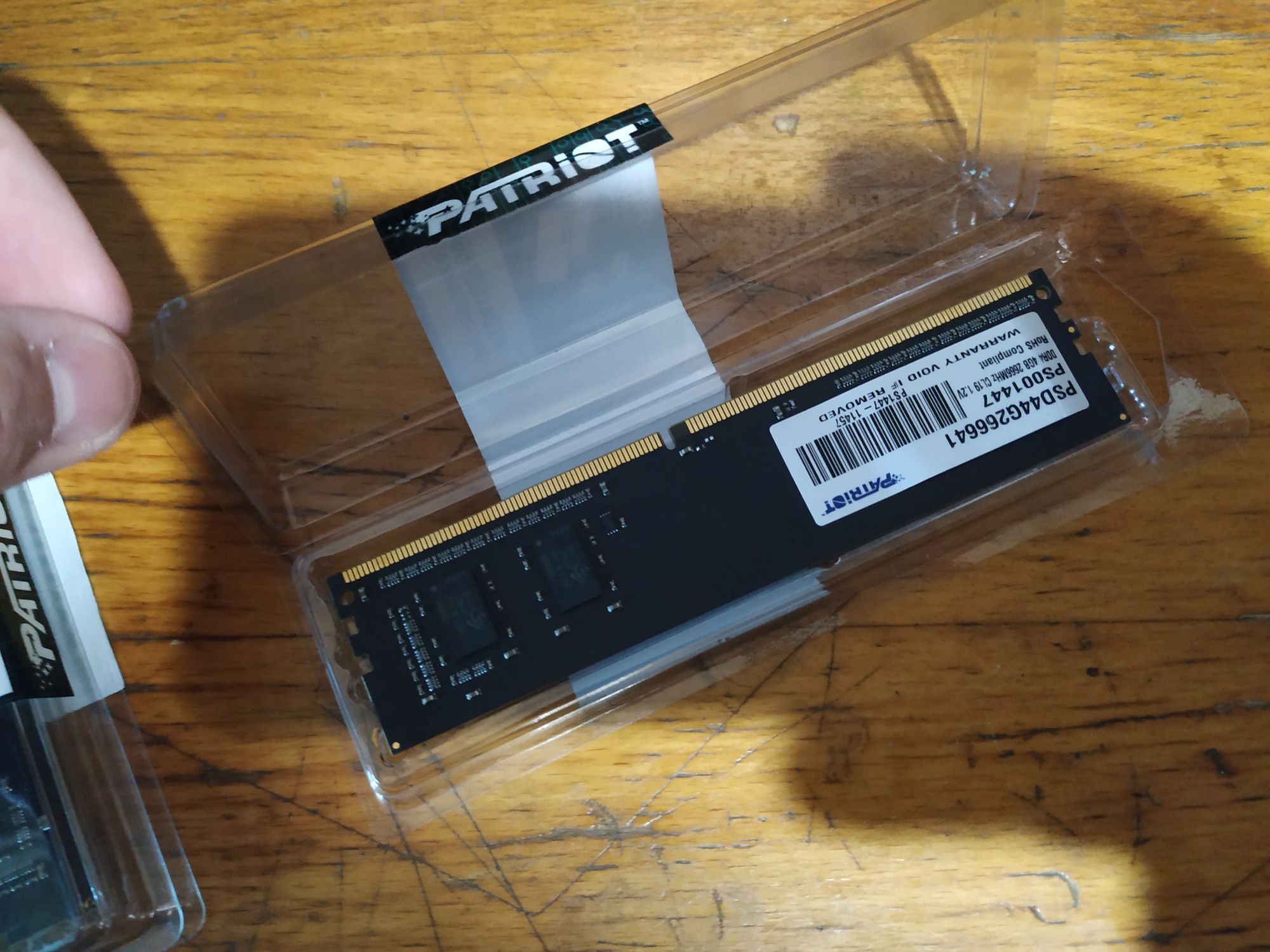 Оперативна пам'ять DDR4 Patriot 2666 XMP 4GB