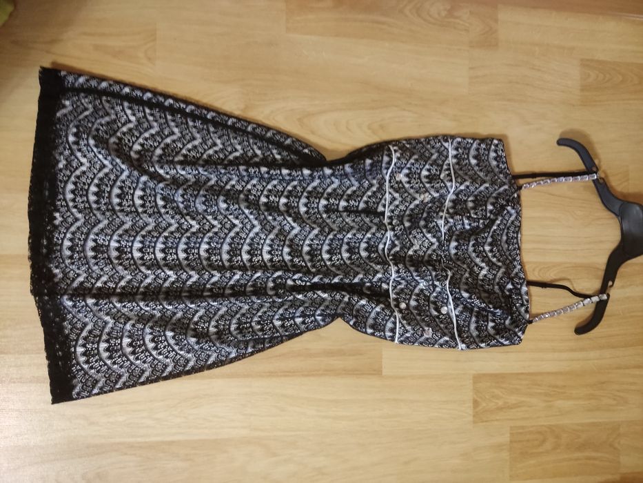 Літнє  вечірнє жіноче плаття 40-52 на брительках