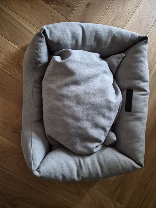 Лежак котячий з подушкою