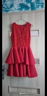Sukienka weselna czerwona