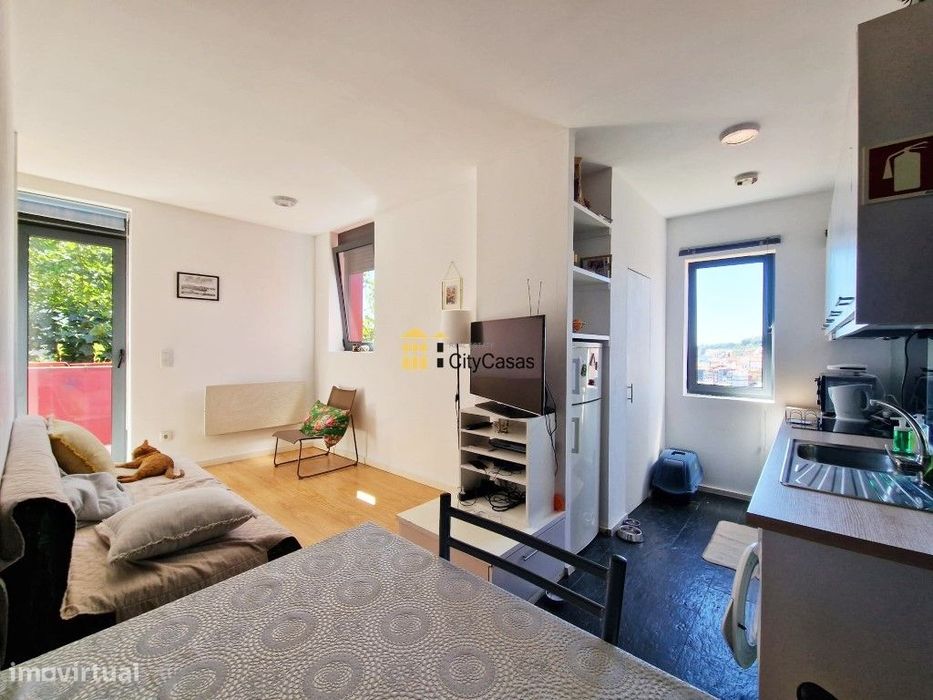 Moradia T2+1 Renovada ao Cais de Gaia