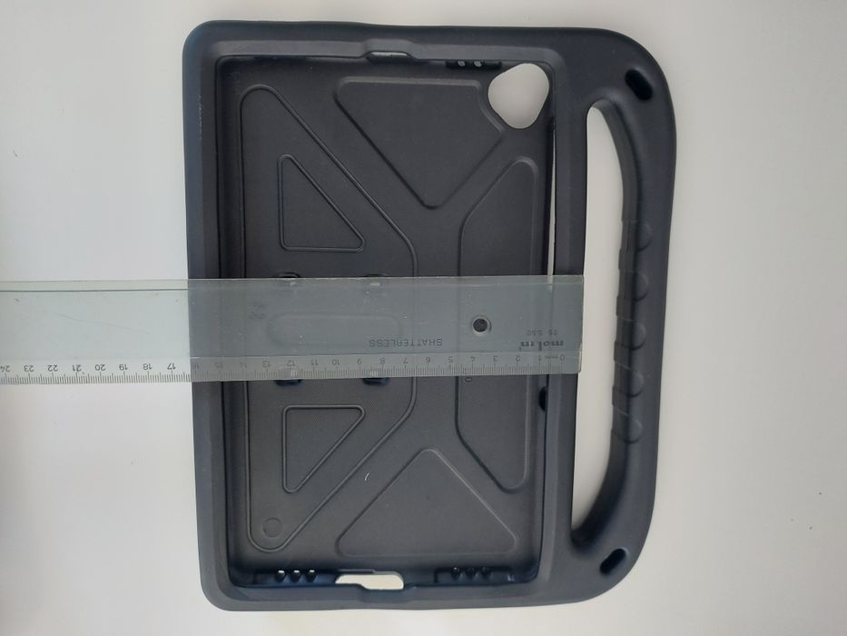 Capa tablet 25cm x 15.5cm