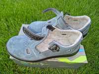 Buty/sandały robocze, półbuty bezpieczne PPO  z metalowym wzmocnieniem