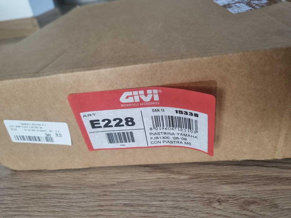 Stelaż kufer centralny givi kappa Yamaha FJR 1300 mocowanie 2006 -2020