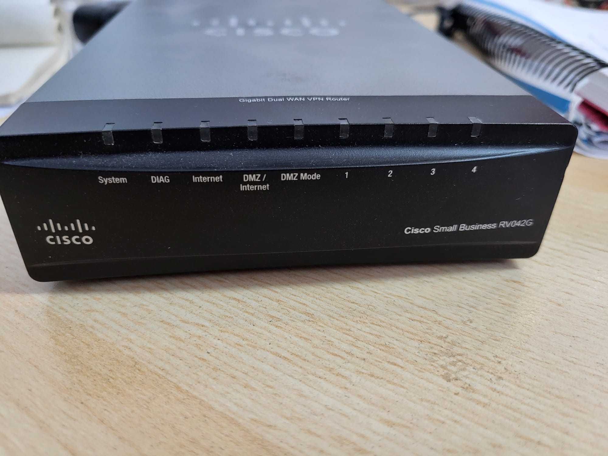 2 x Router CISCO Small Buisness RV042G