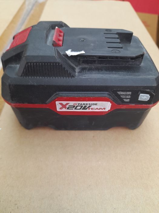 Bateria Parkside 4/A  usada vendo compro e troco ferramentas