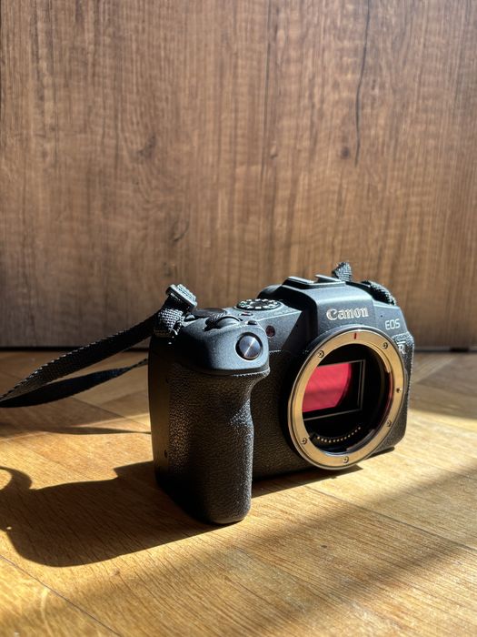 Canon eos RP body
