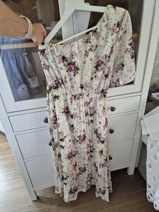 Piekna elegancka jal Nowa sukienka na jedno ramie w kwiaty, midi