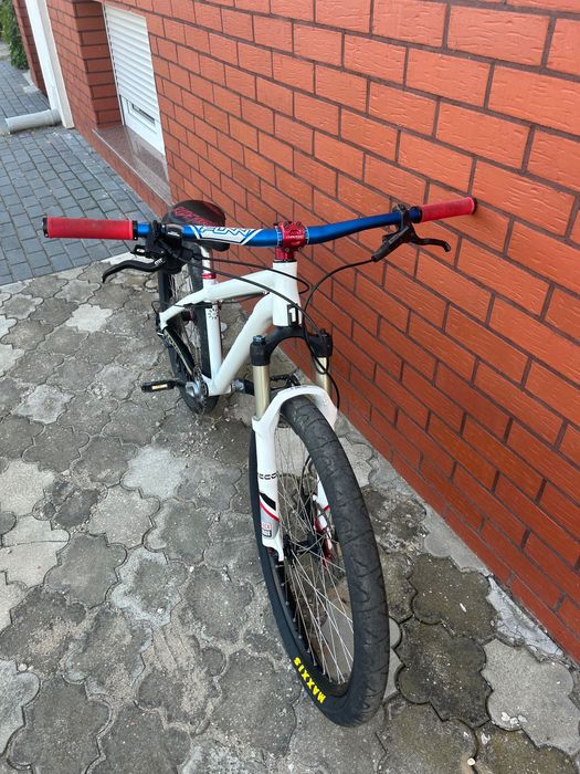 rower mtb stunt octane one zircus