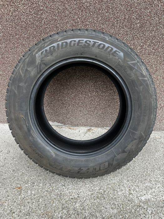 Автошини Bridgestone Blizzak