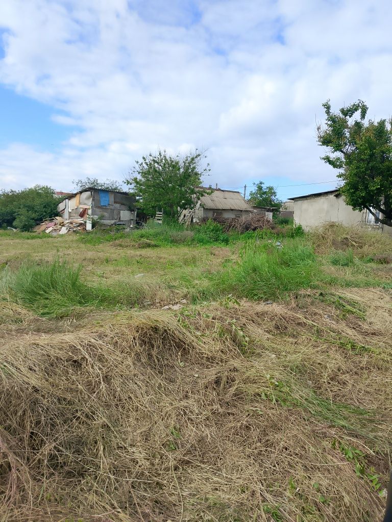 Срочно продам участок 5 сот  прилиманском центральная улица от хозяина