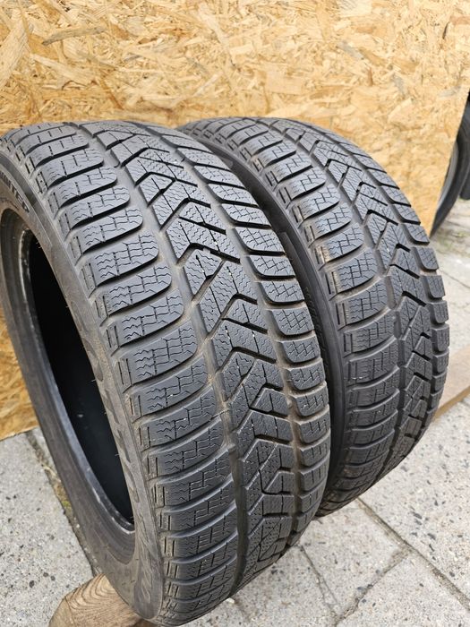 Idealne!!  7mm. 225/45 r17 Pirelli Sottozero Winter. 2021r.