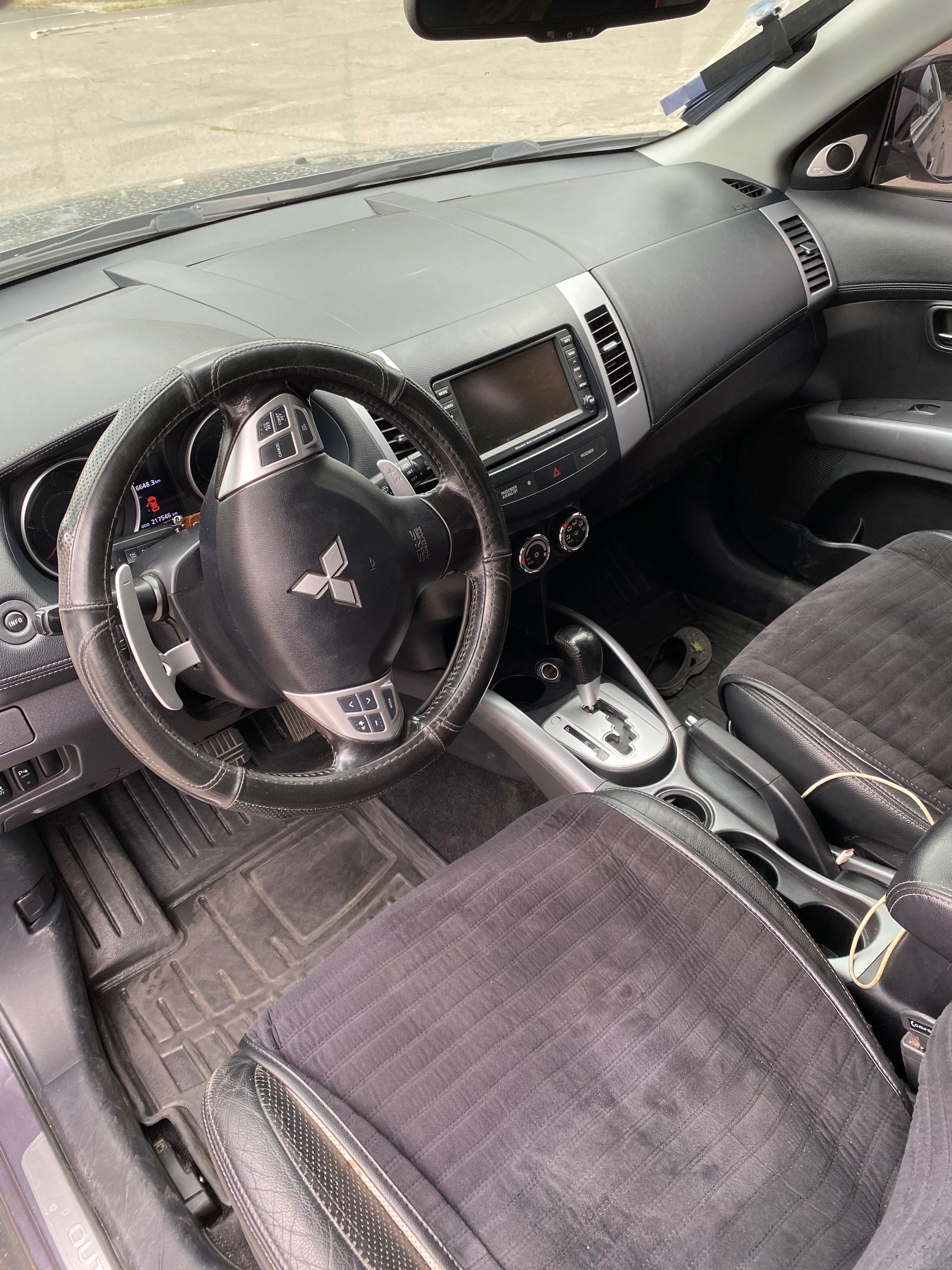 Продам Mitsubishi Outlender  XL