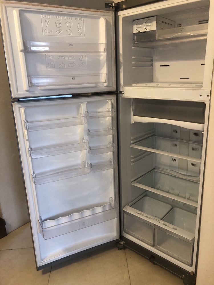 Холодильник Arіston HOTPOINT