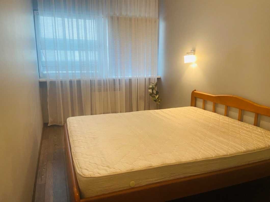 Продам 2 ком современную квартиру,  мебель техника  в Киевском районе