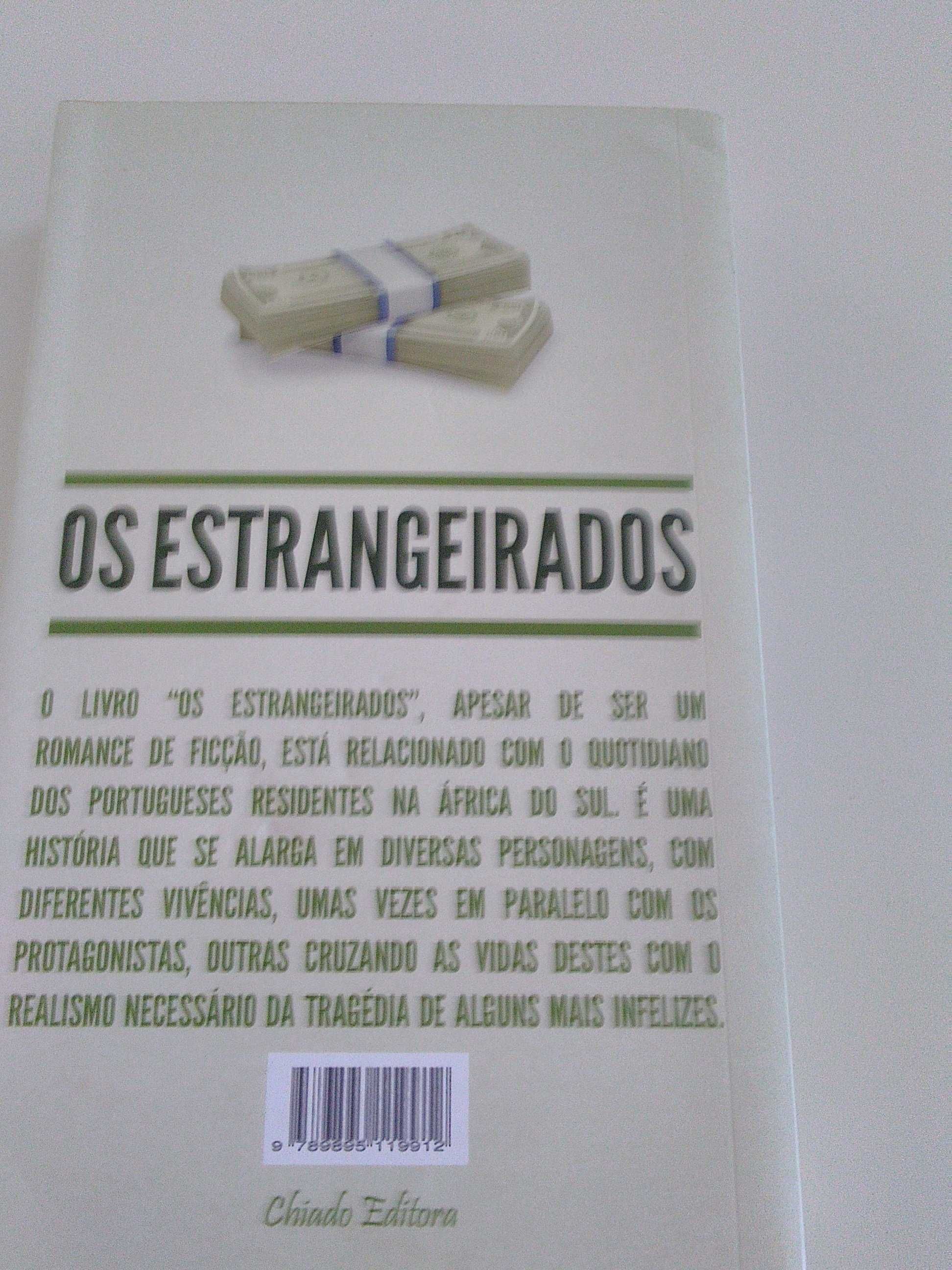 Os Estrangeirados por João Cosme Nazaré (2015)