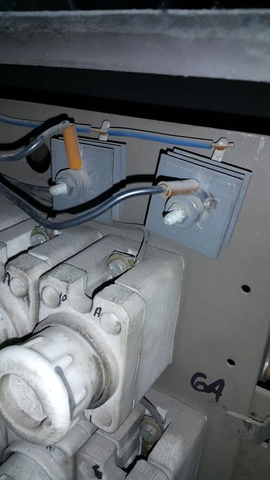 szafka sterująca sterownia windy styczniki  K3-Ip przekaźniki stycznik