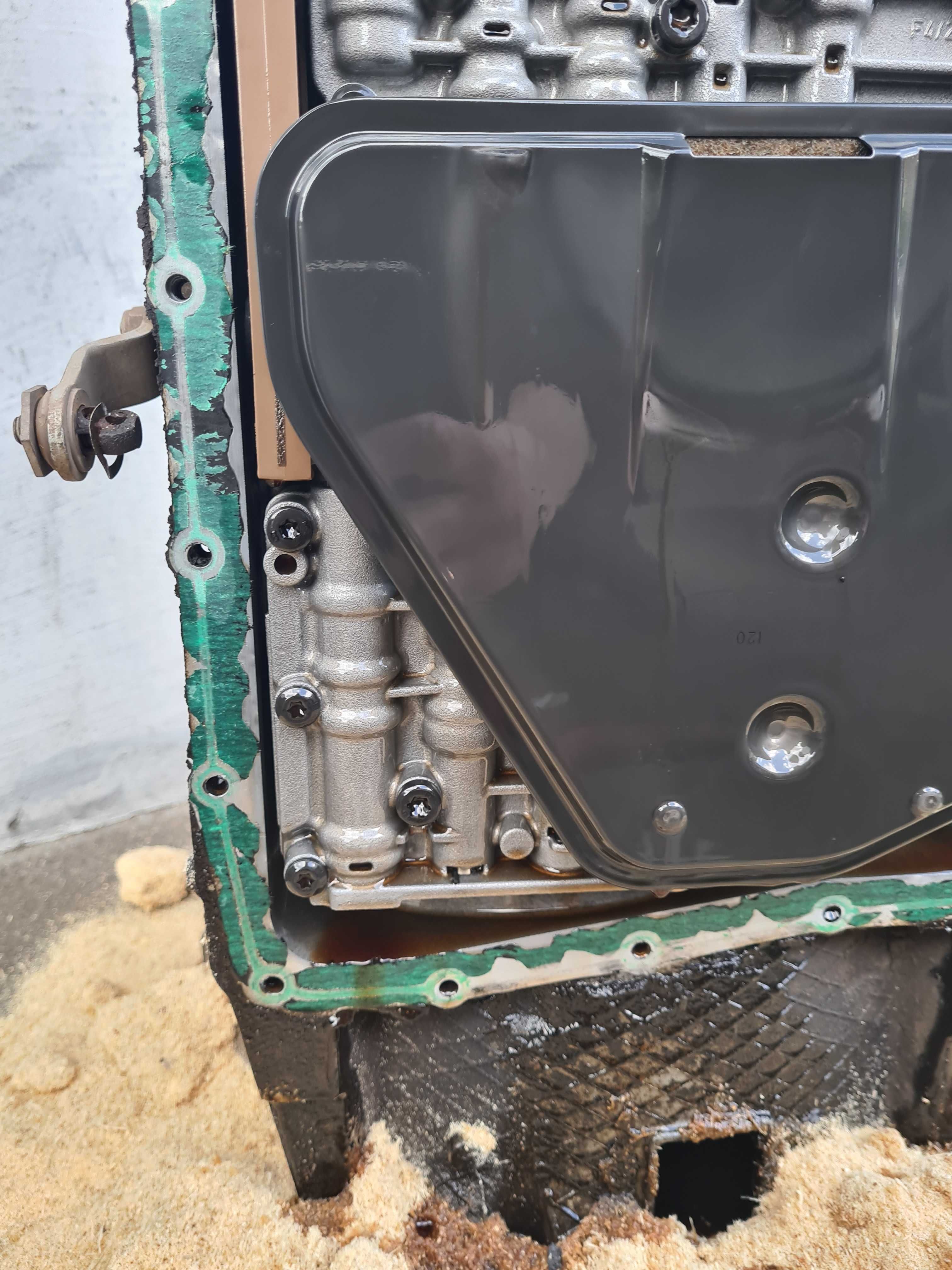 Гидроблок zf6hp26x zf6hp28x Оригинал снят с рабочей машины.