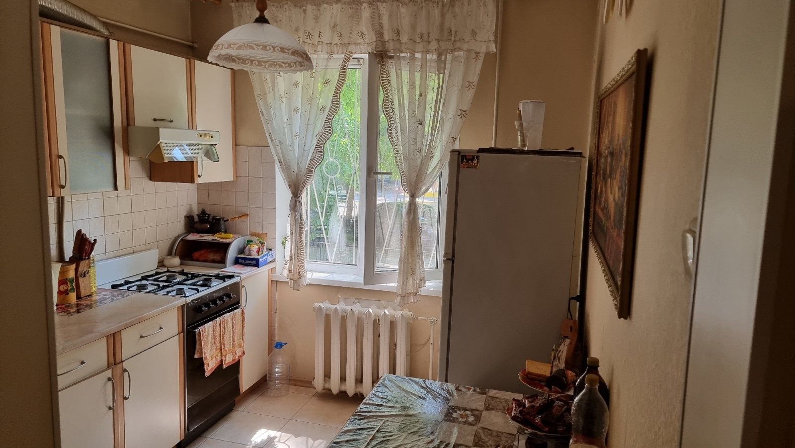Продам 2х комнатную квартиру на Таирова с мебелью и техникой.
