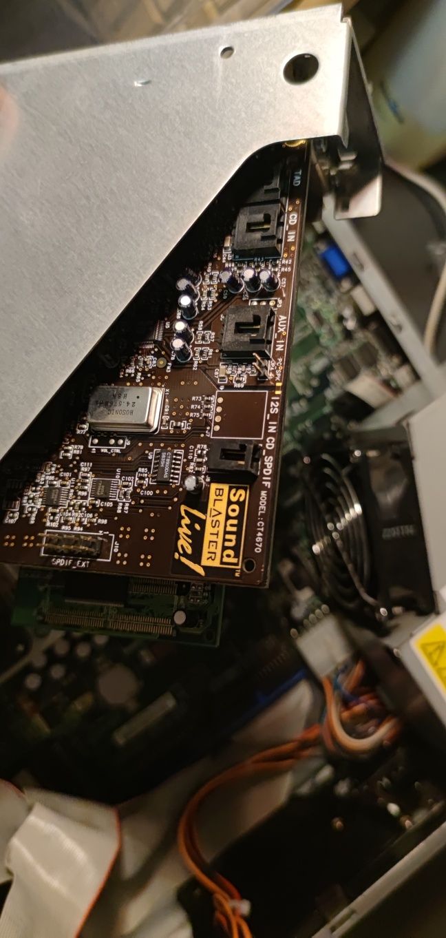 Komputer Compaq Deskpro EN