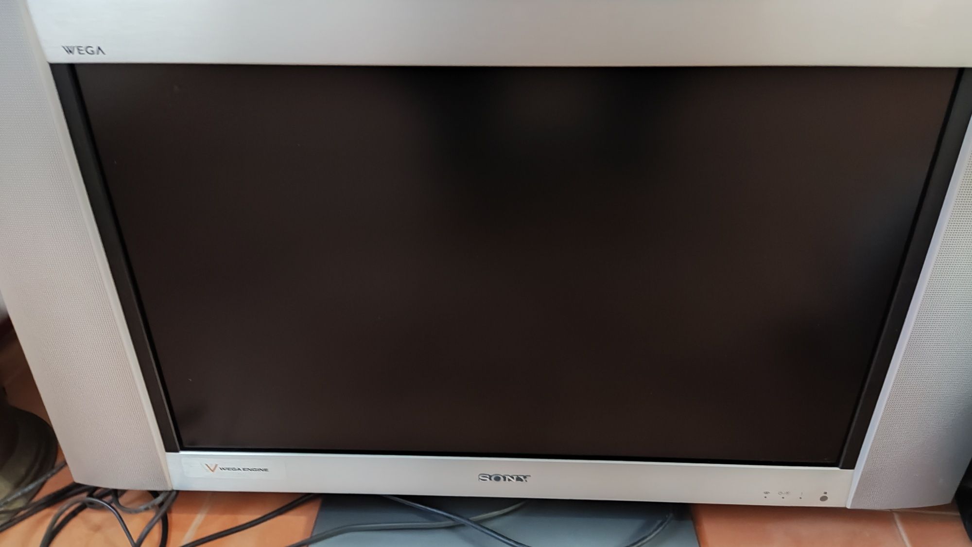 TV LCD Sony wega  26 polegadas