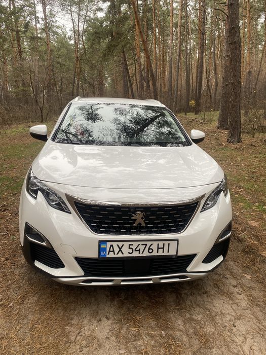 Пежо 3008 2017 року