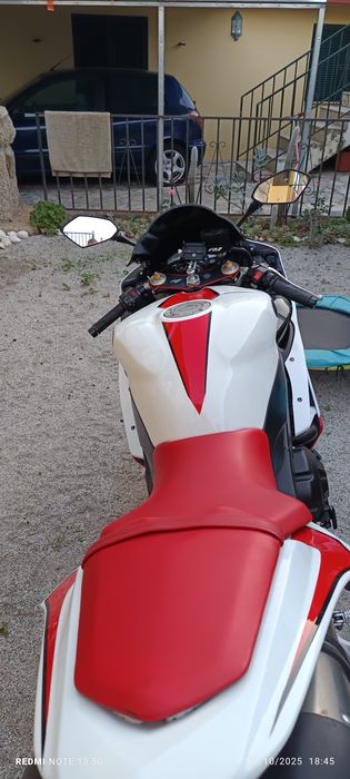 YZFR1 Troca por outro estilo de mota apenas 35mil kl