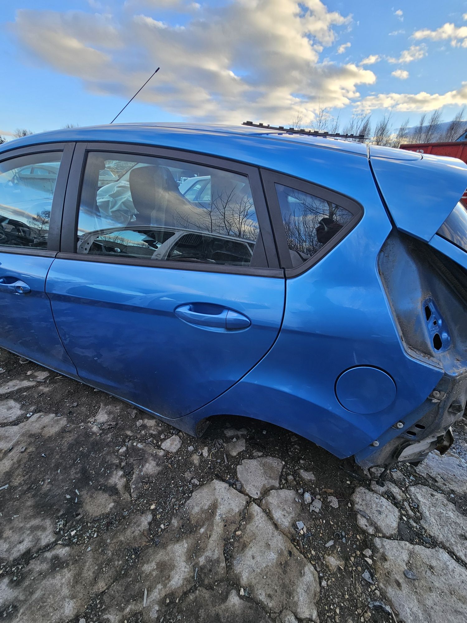 Ford Fiesta mk7 drzwi lewe przód prawe lewe tył tylne