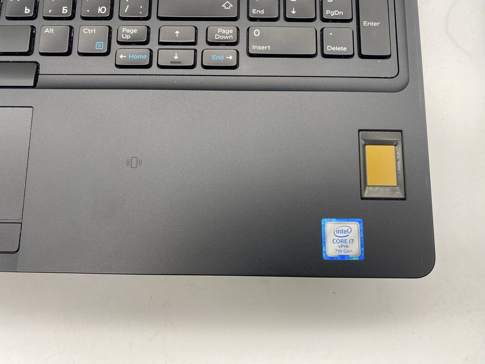 Dell Latitude 5580 MX940 15,6" SensorFHD i7-7820HQ/16GB/512Gb M2/4GLTE