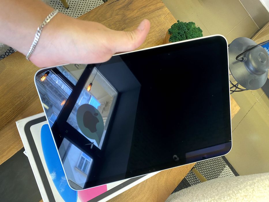Apple iPad 10.9 2022 Wi-Fi 256GB Silver (MPQ83)