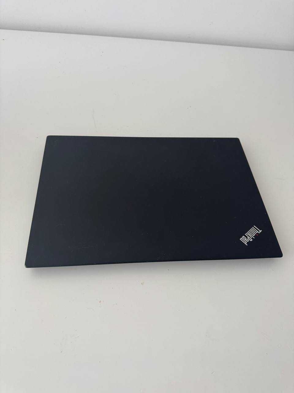 Thinkpad T490s. BDB stan. nowa batareia. I5/8/256
