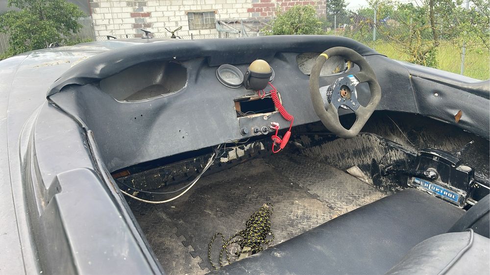 Motorowka z silnikiem mercury 4cyl. 50KM 2t kompletna z przyczepka