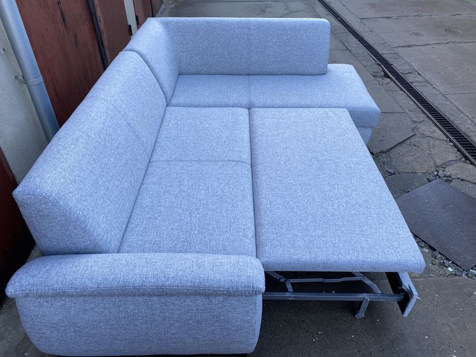 Naroznik z funcja spania