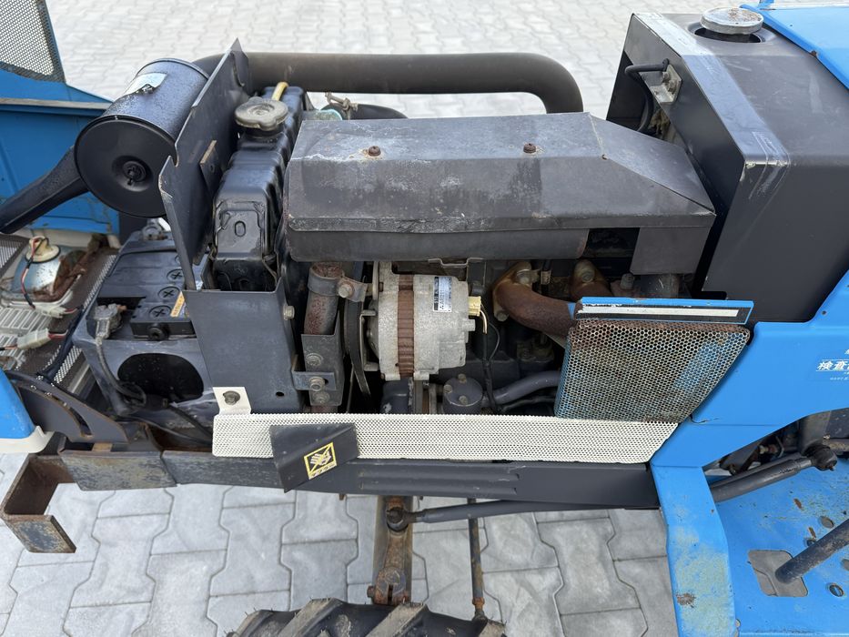 Японський трактор Mitsubishi MT1601