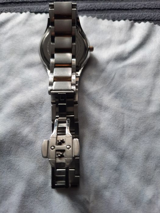 Szwajcarski zegarek Albert Riele