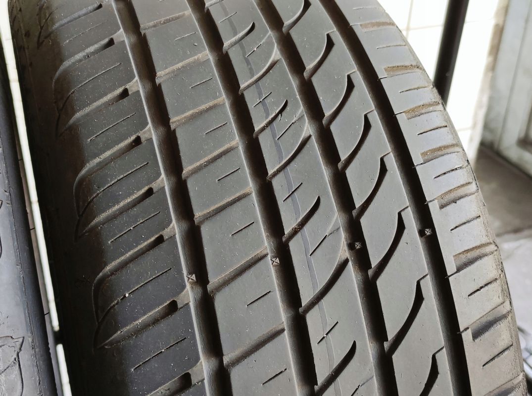 2x 215/50r17 Gislaved UltraSpeed 95y