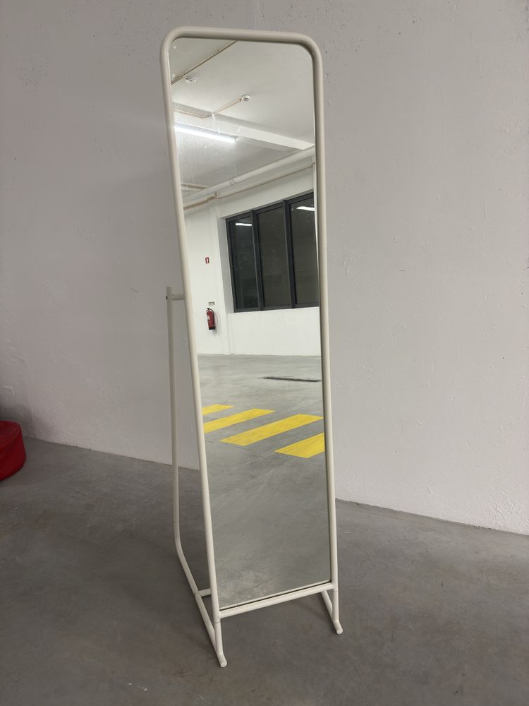 Espelho Ikea knapper