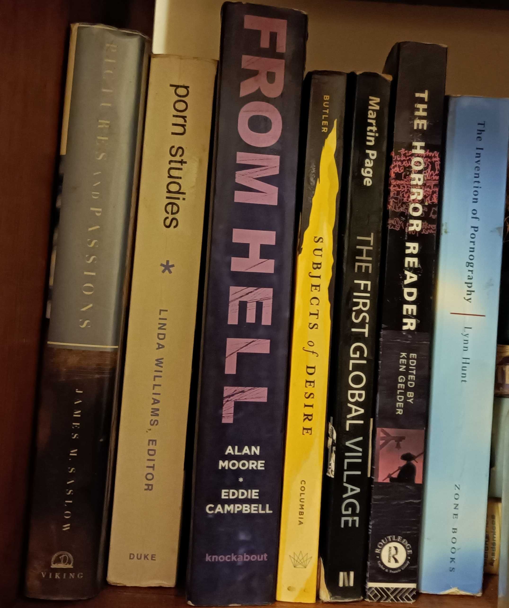 Livros em inglês teatro e outros temas