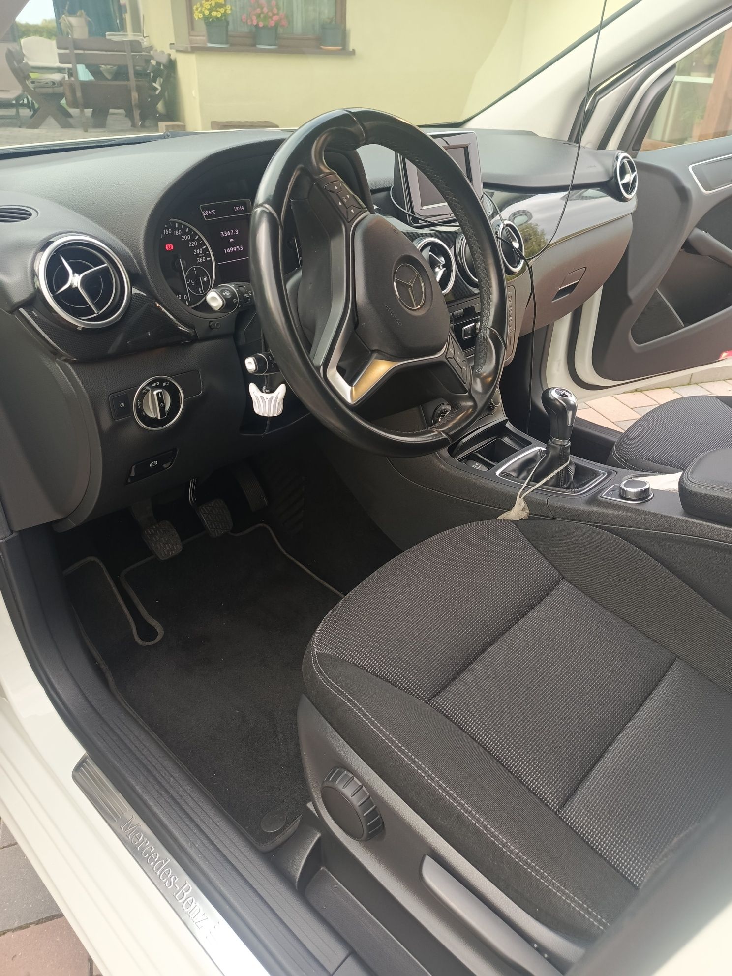 Mercedes-Benz B 1.5 CDI 2014r