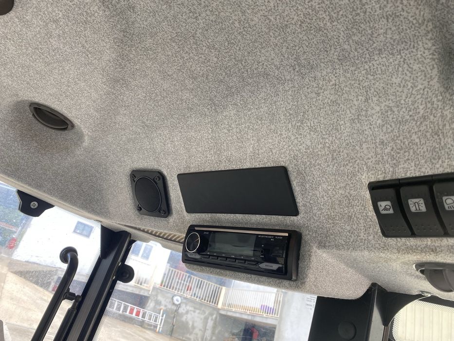 Trator hurlimann 90cv de 2024 com cabine